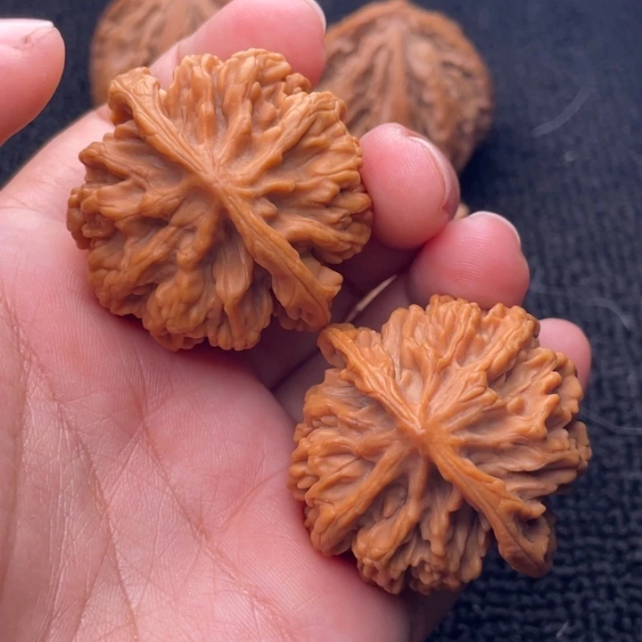 吊坠文玩核桃精品文玩核桃7