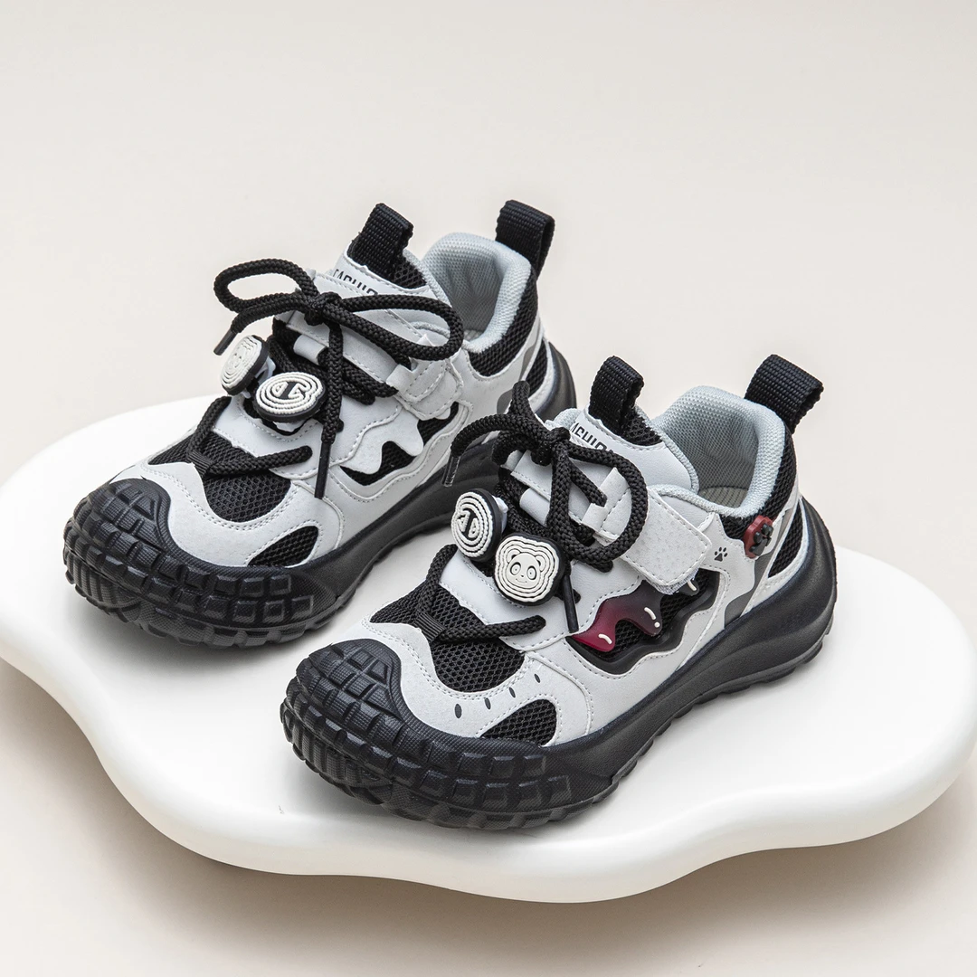 2025春秋季新款男童鞋子儿童网鞋轻便防滑透气网面男孩跑步运动鞋