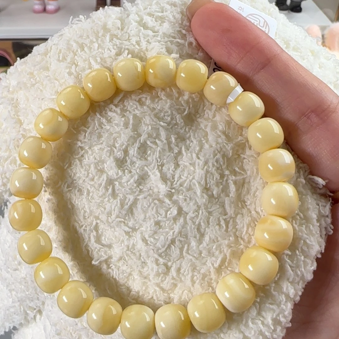 琥珀未镶嵌珠宝奇石9