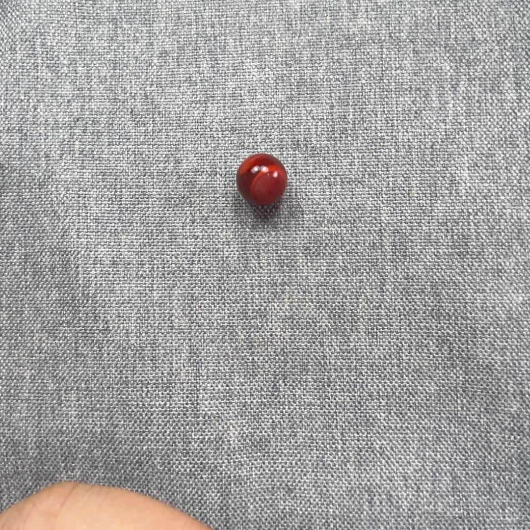 南红玛瑙合金颈饰我****窗