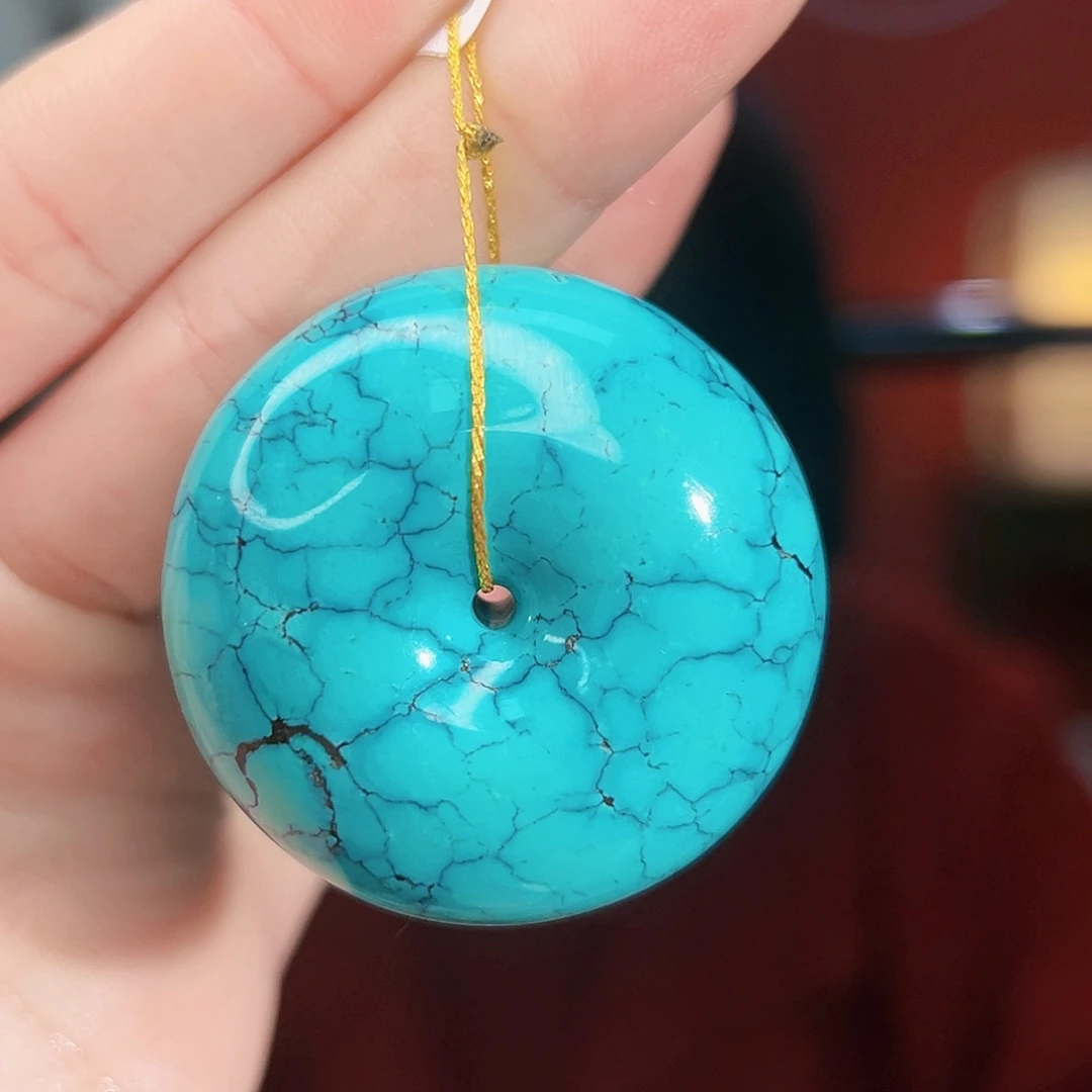 比***雄绿松石未镶嵌珠宝奇石