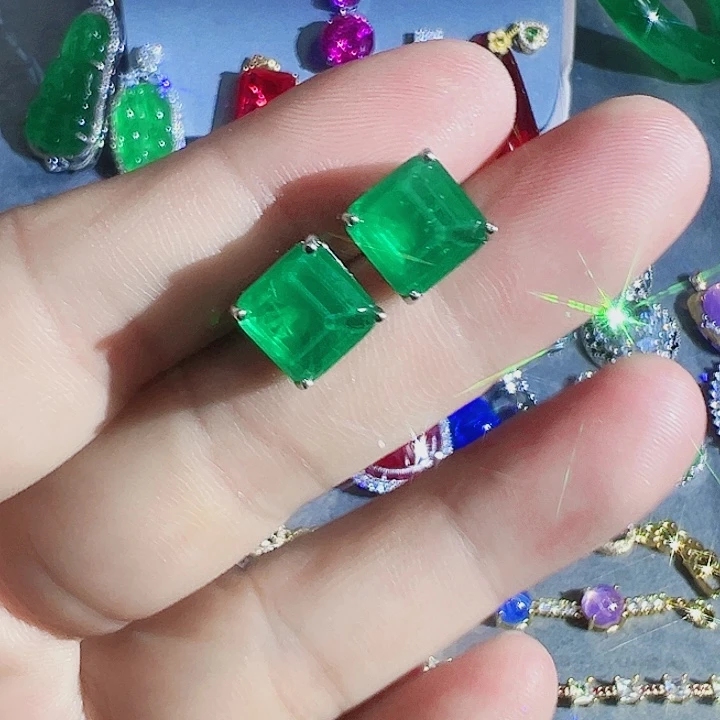 非金属红色蓝色满镶嵌大宝贝