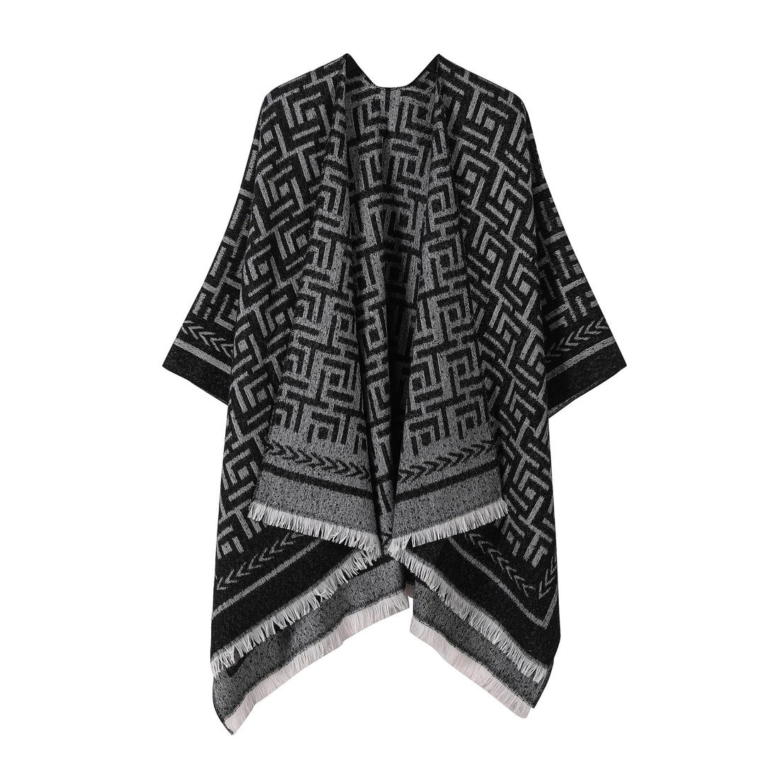 欧美大牌披肩女士双面散须开叉斗篷秋冬时尚保暖围巾印花旅游披肩