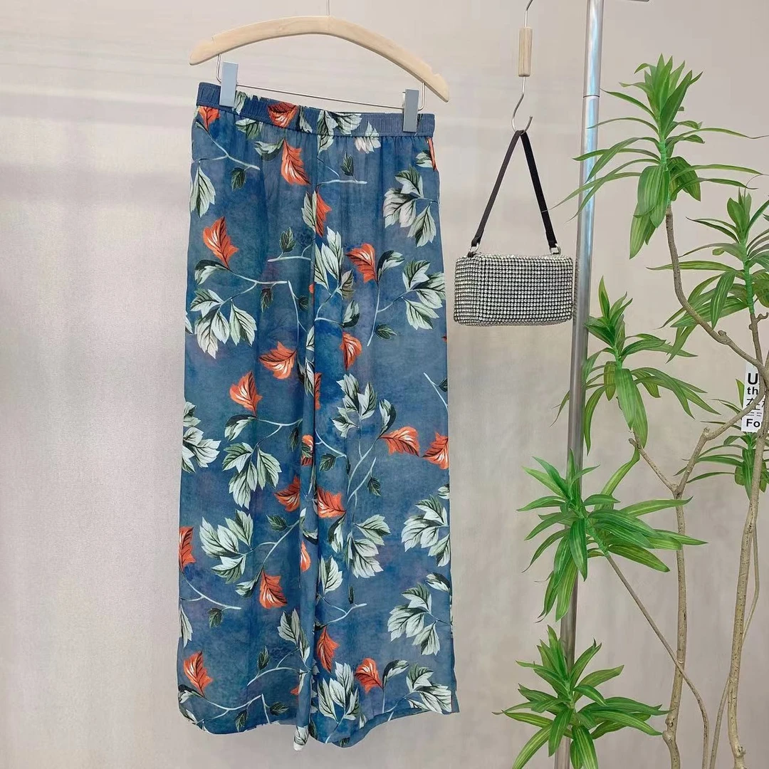 女式蓝底花阔腿裤19ss925