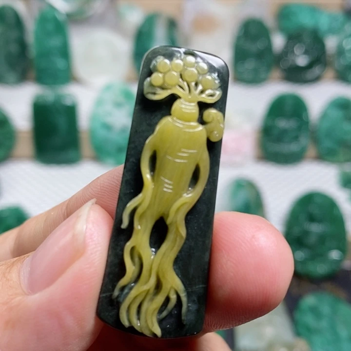 未镶嵌独山玉颈饰