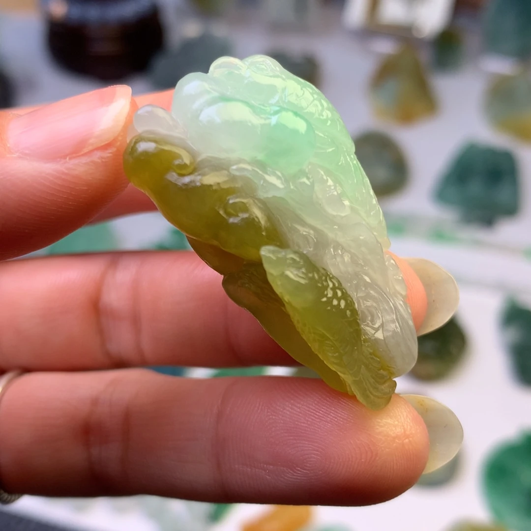 未镶嵌定制翡翠翡翠