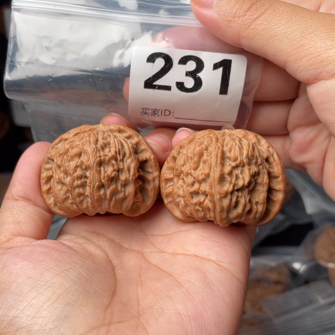 文玩核桃把件全品43闷白