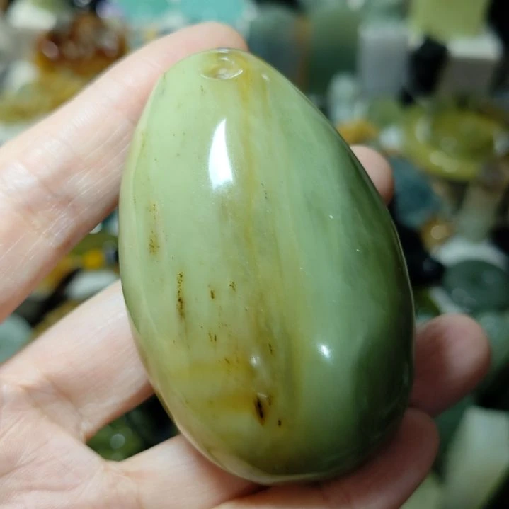 岫玉未镶嵌手把件