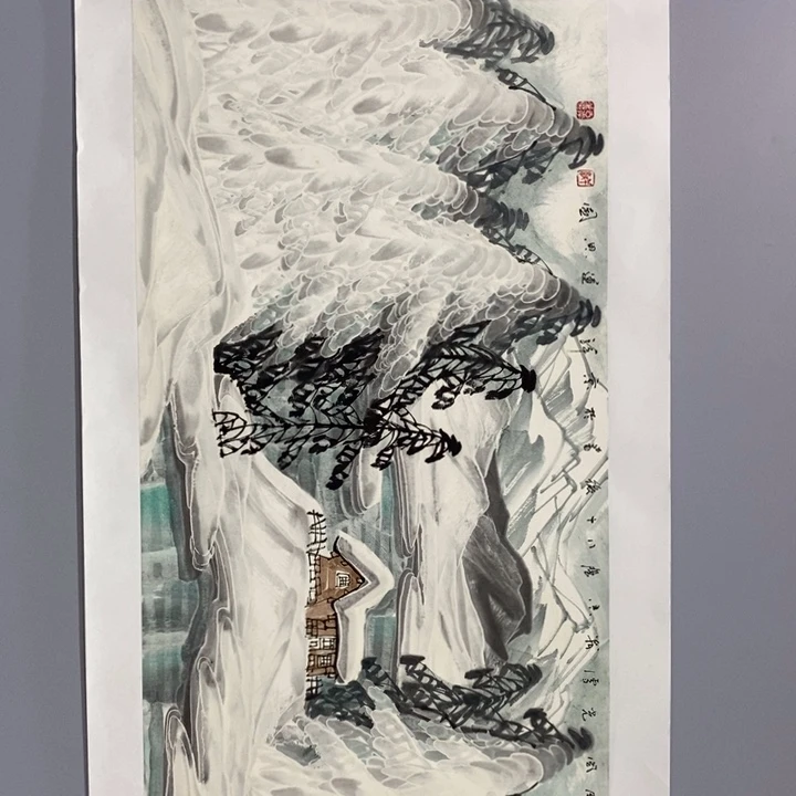 手绘作品等多种形式进行