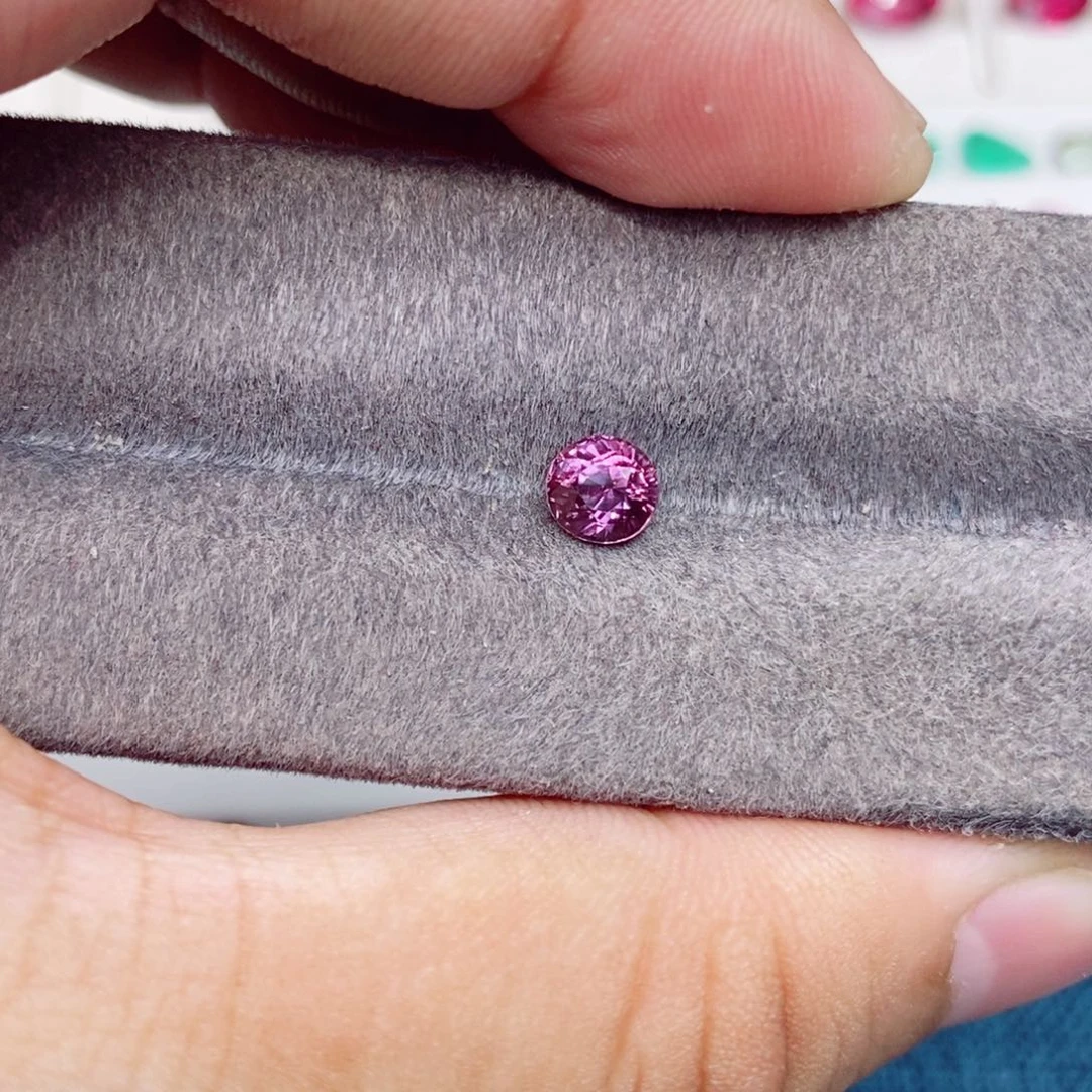 蓝宝石裸石未镶嵌蓝宝石1.1克拉