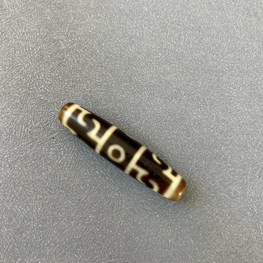 建成莲师，高货台珠，咬色扎实，全品。