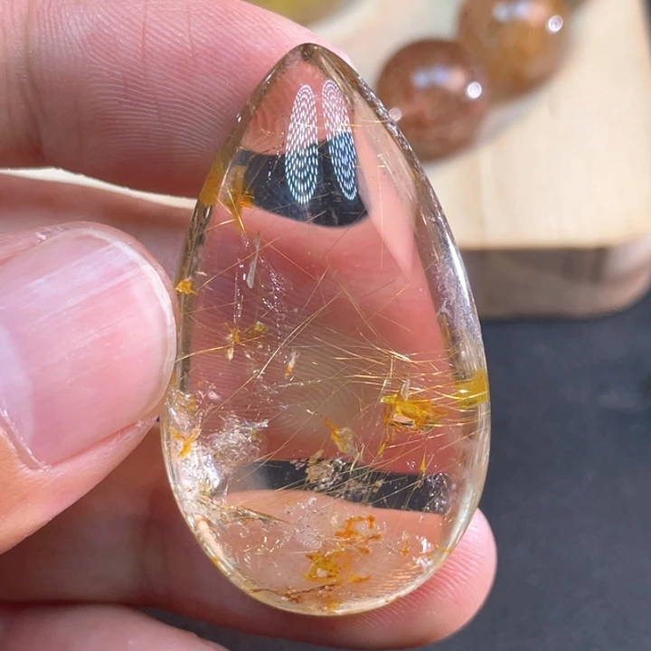 未镶嵌颈饰水晶?****盒