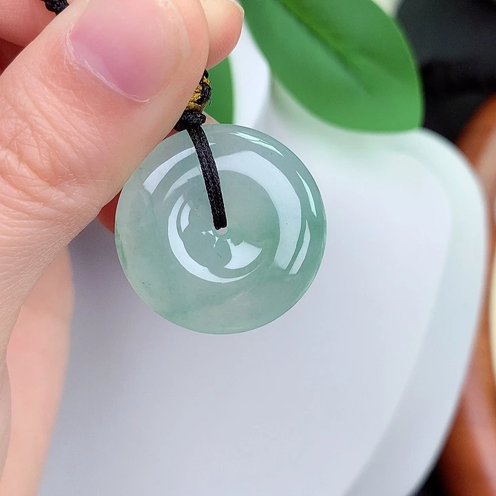 颈饰未镶嵌翡翠25.7-6.1mm