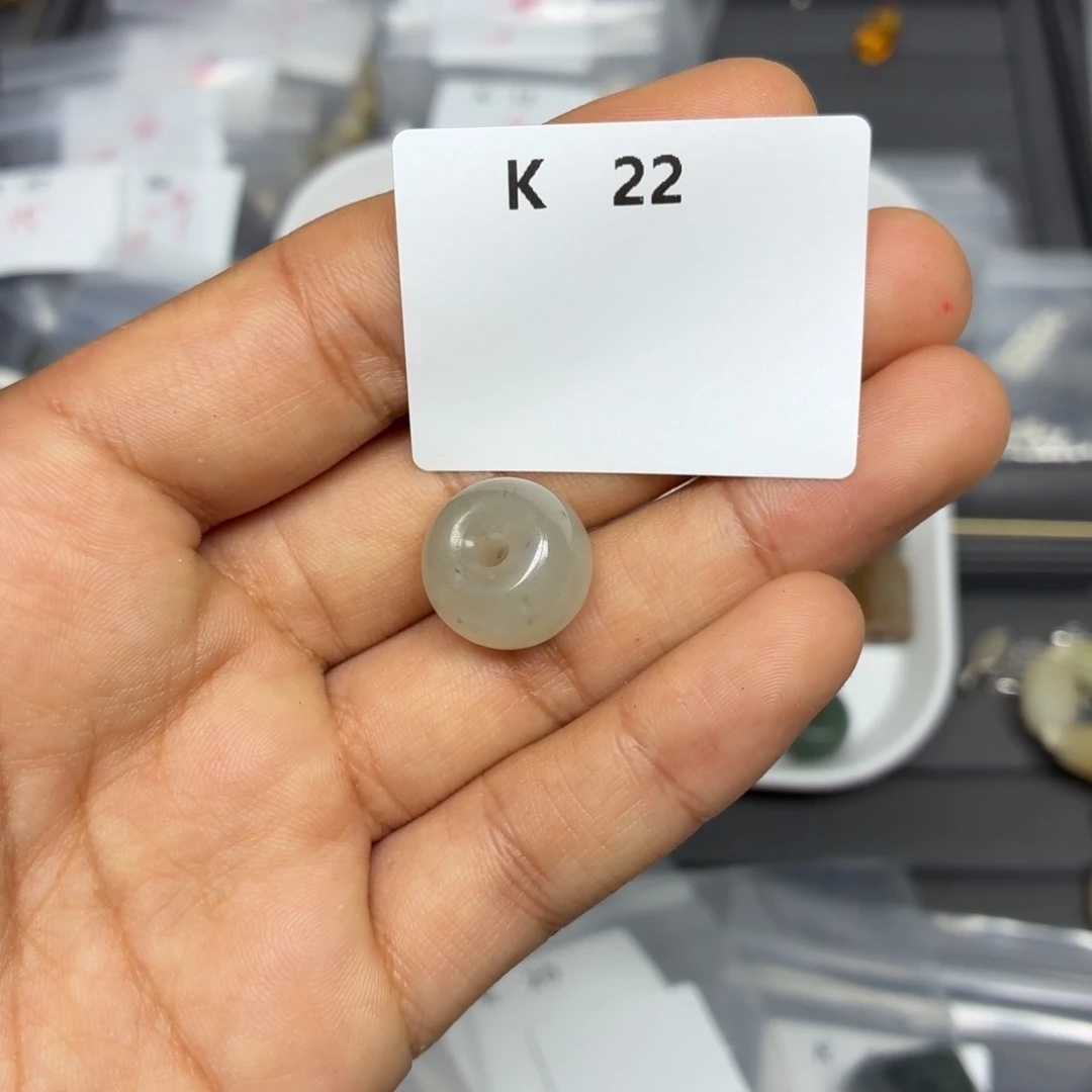 和田玉未镶嵌珠宝半成品K22
