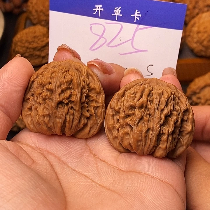 桃核吊坠四座楼39无刀痕s