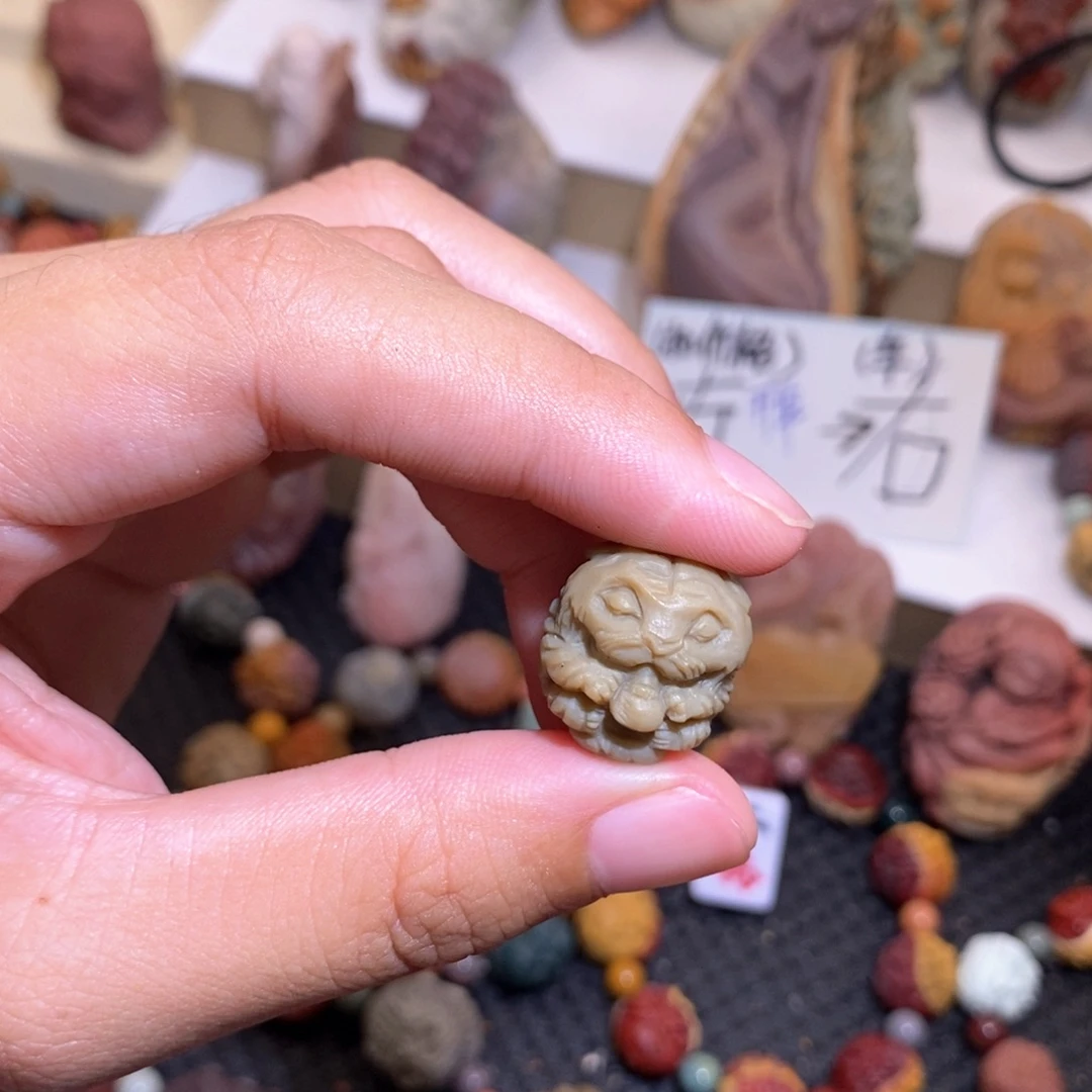 石英质玉（阿拉善玉）未镶嵌手链