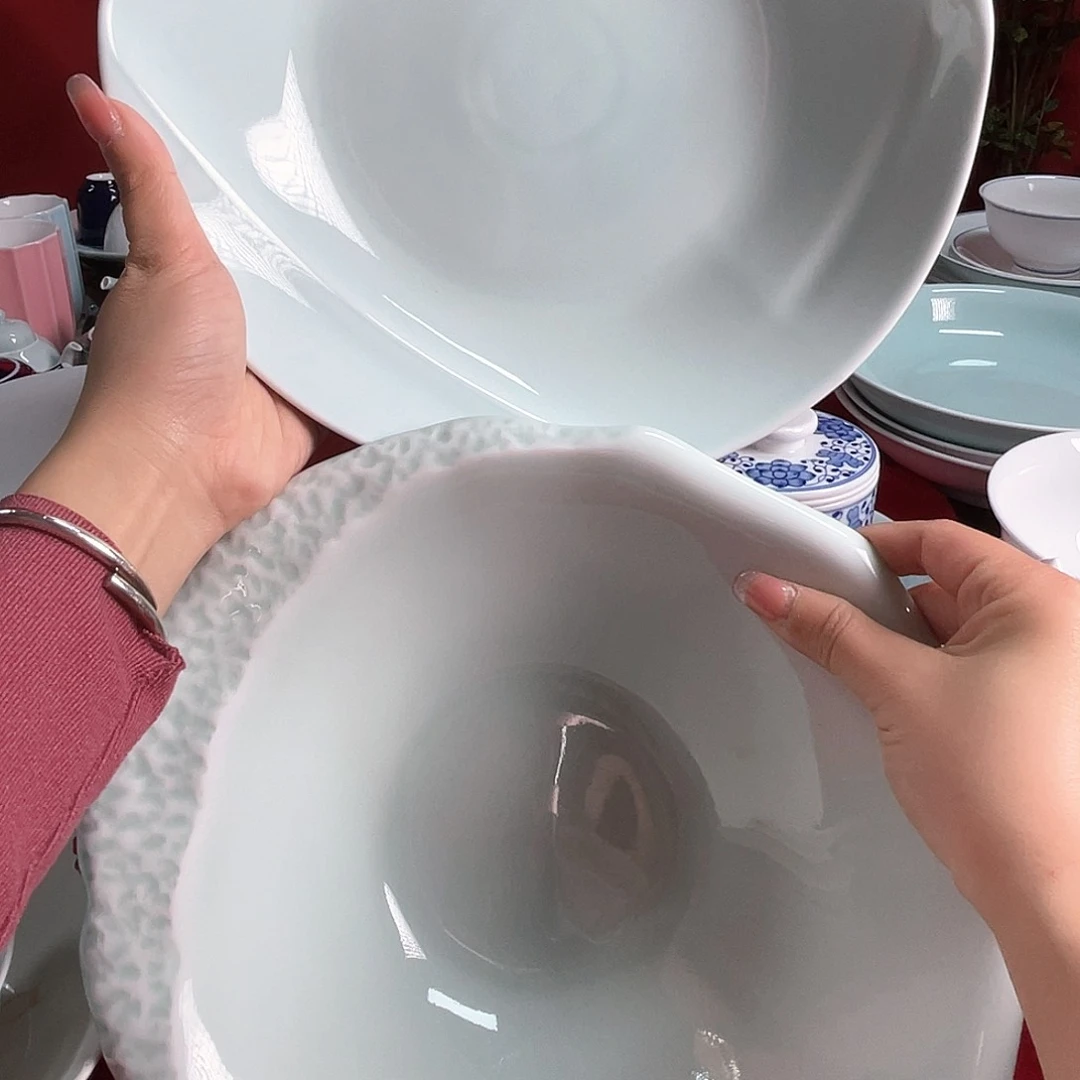 设计款餐盘，2只不同器型