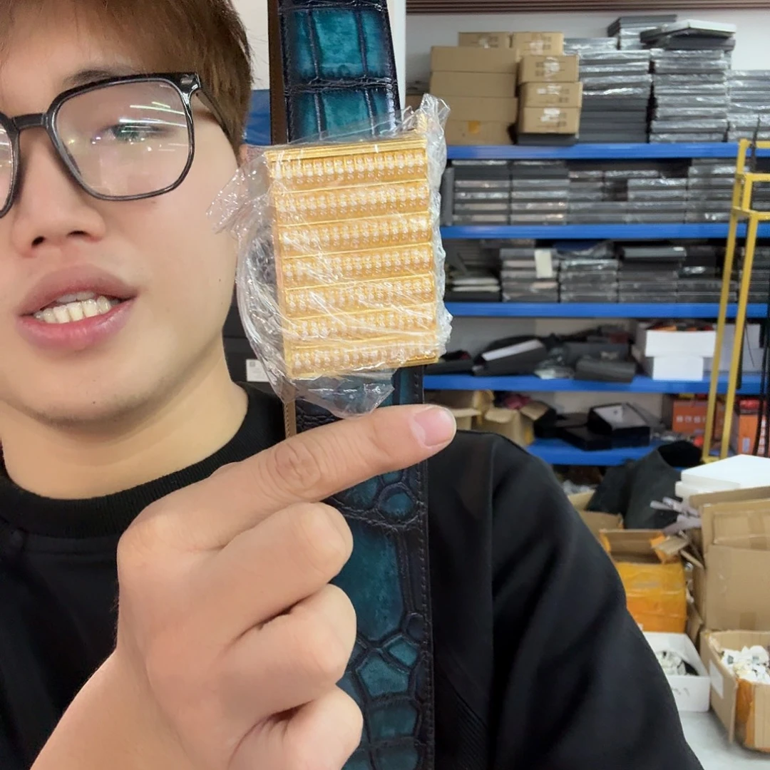 -***哥磨砂皮156.皮带福利
