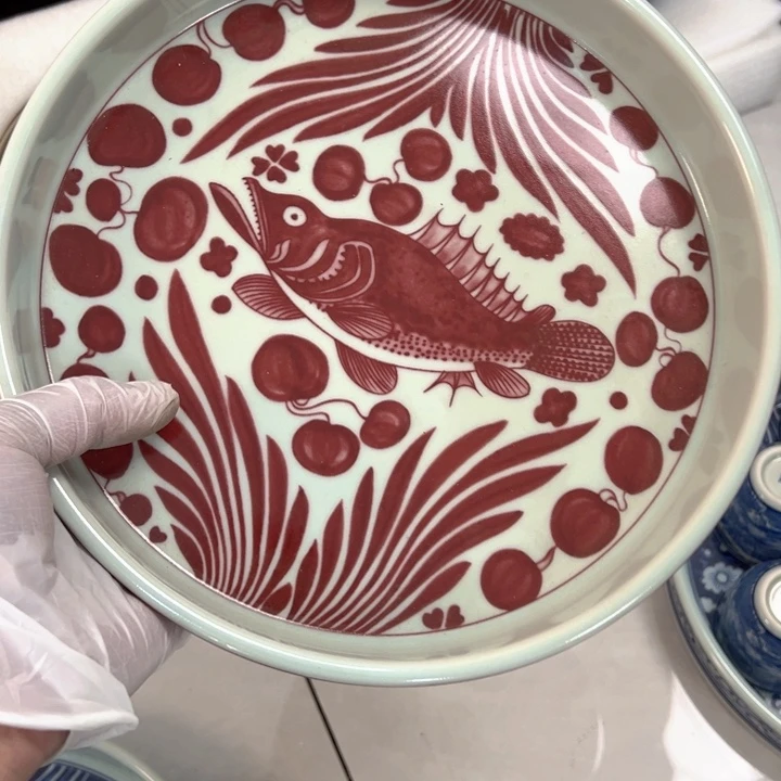 洪***姐摆件陶釉里红鱼藻纹大茶盘