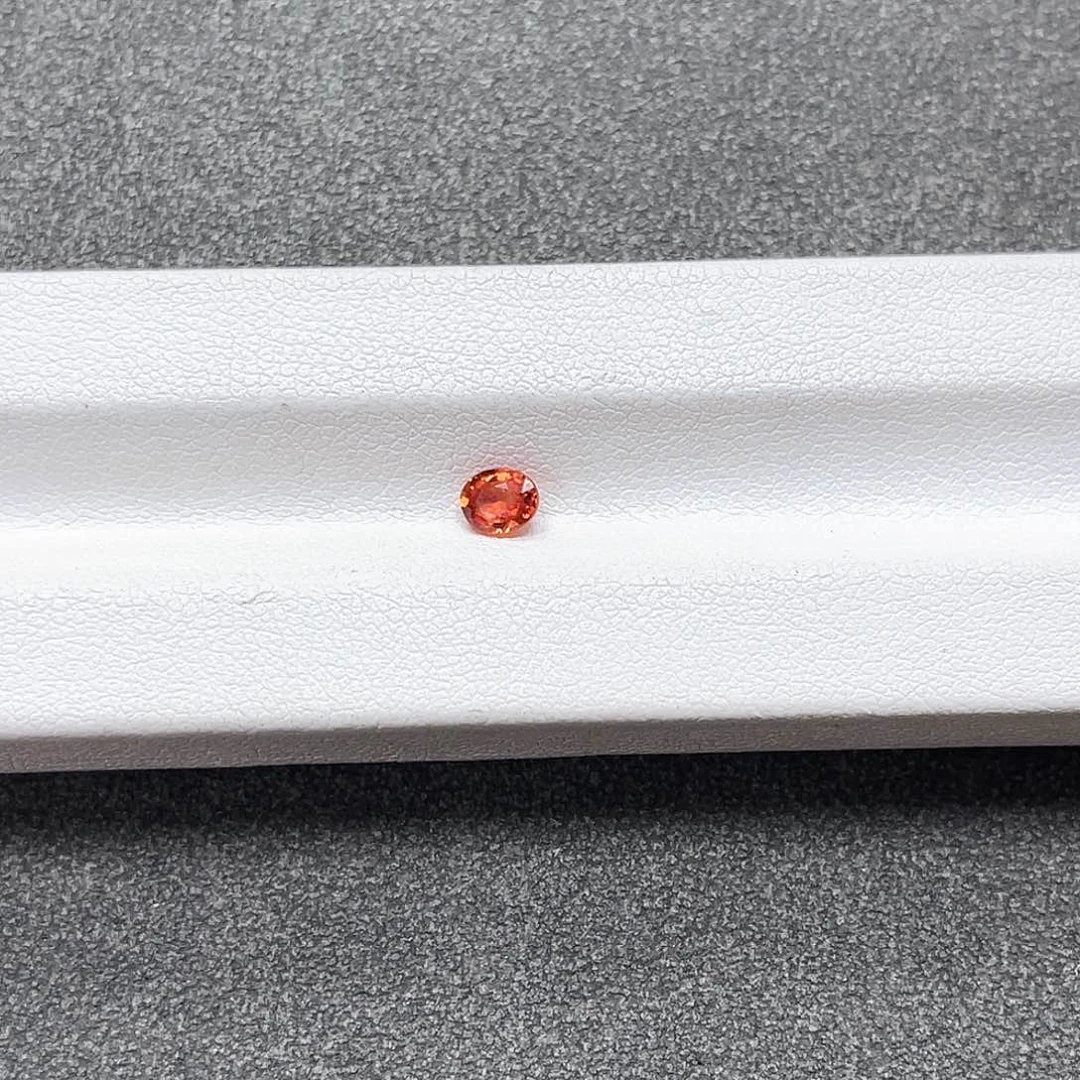 蓝宝石裸石未镶嵌裸石