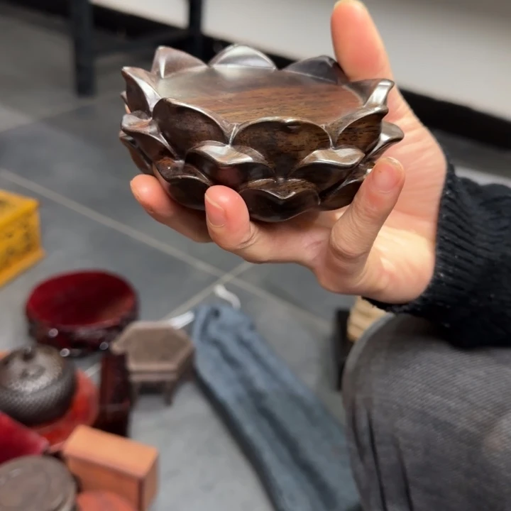 摆件橄榄核红木工艺品底座等