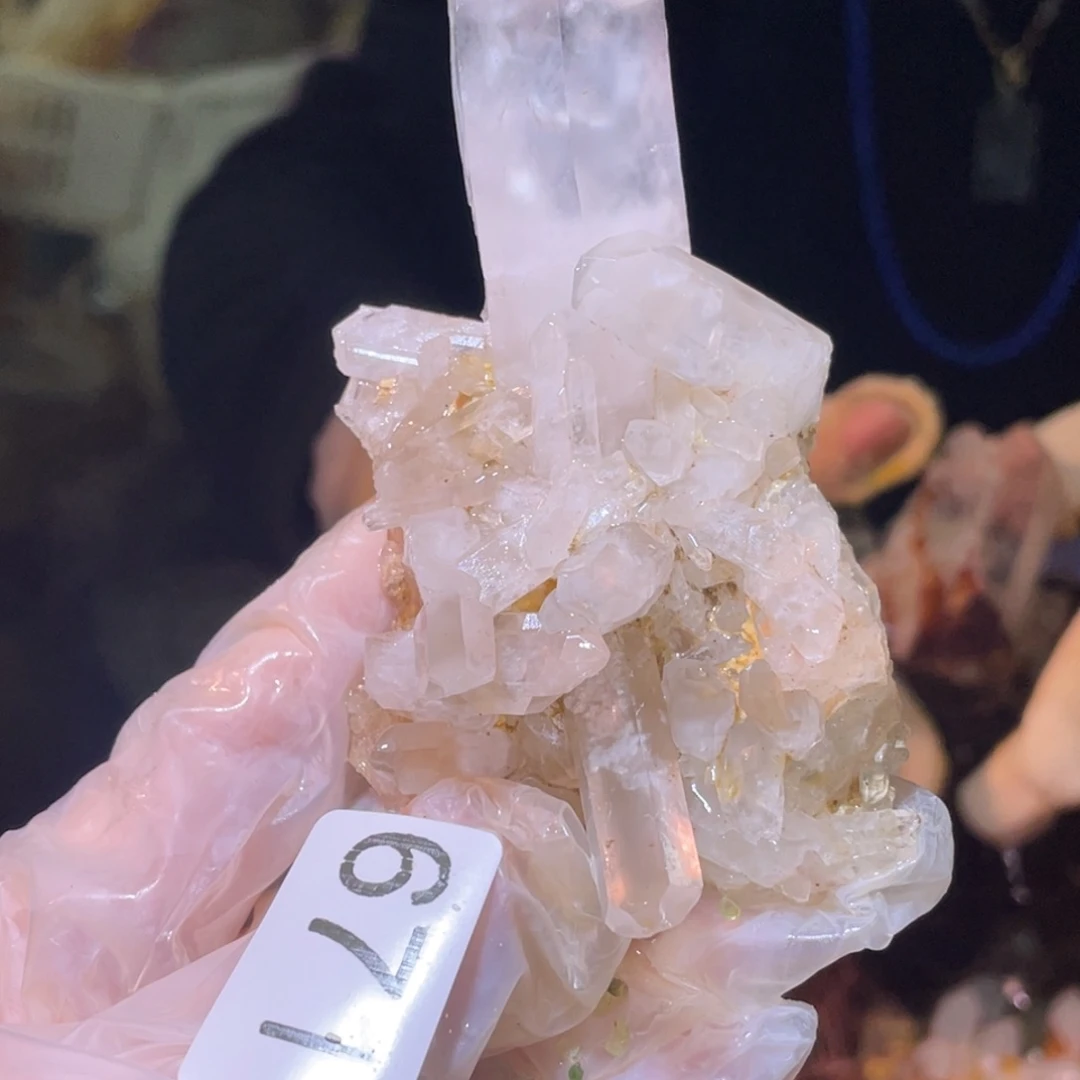 珠宝半成品水晶未镶嵌