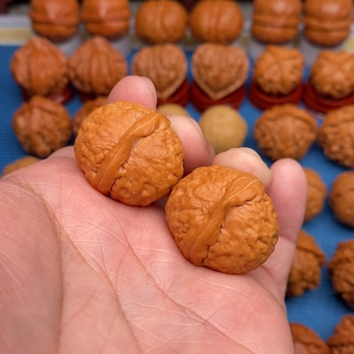 把件文玩核桃麒麟磨盘