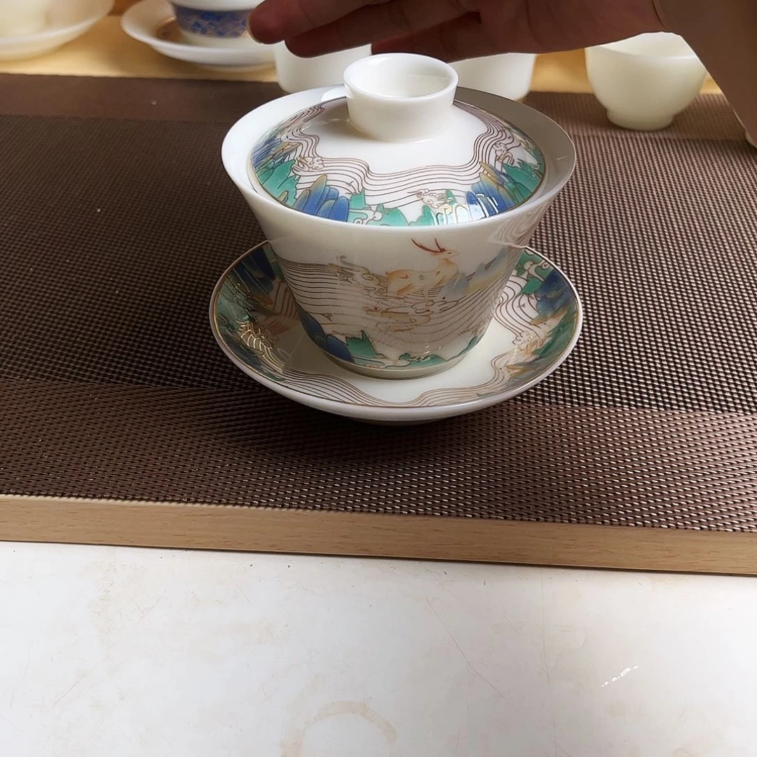 瓷片羊脂玉瓷福鹿三才盖碗