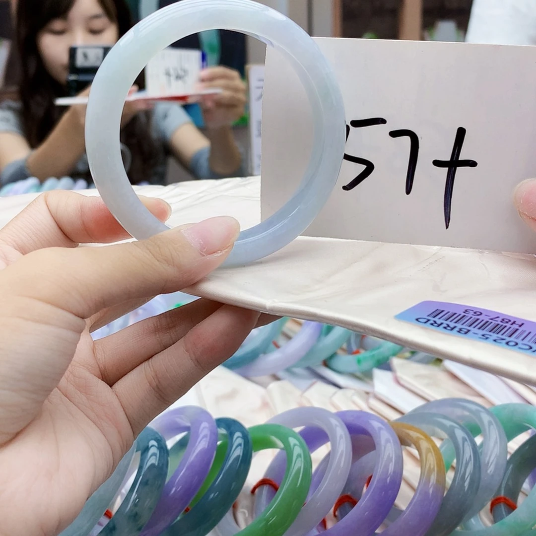 未镶嵌手镯翡翠bbbb