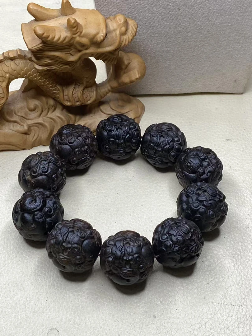 KK6越南手串，2.5雕刻貔貅香味浓郁老料