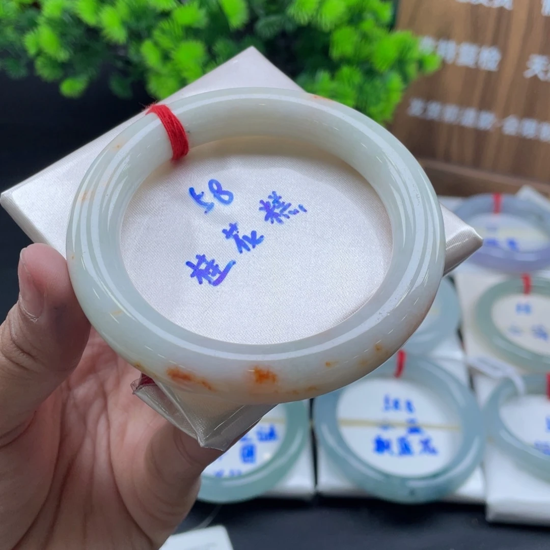 翡翠手镯未镶嵌桂花糕59