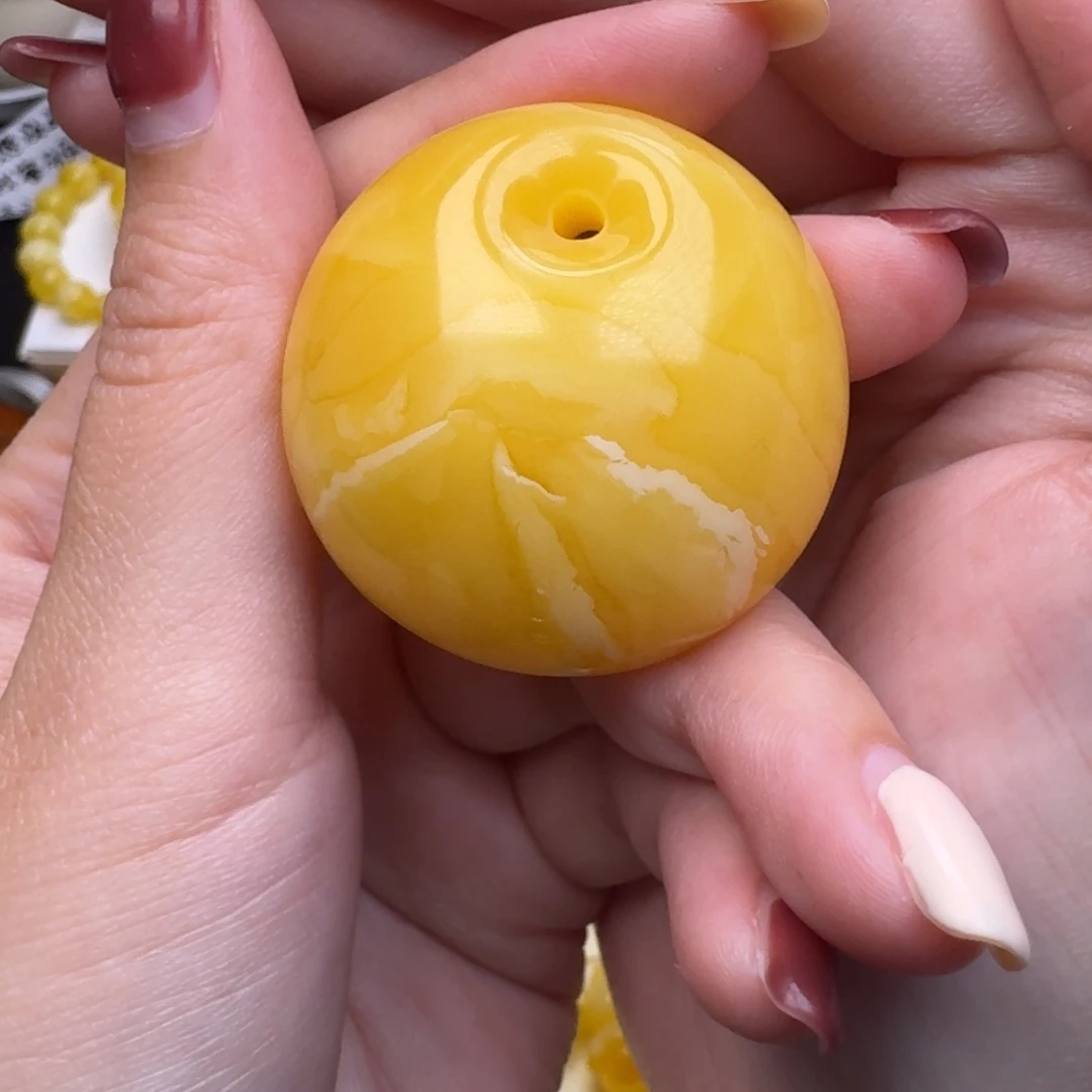 琥珀未镶嵌裸石16号