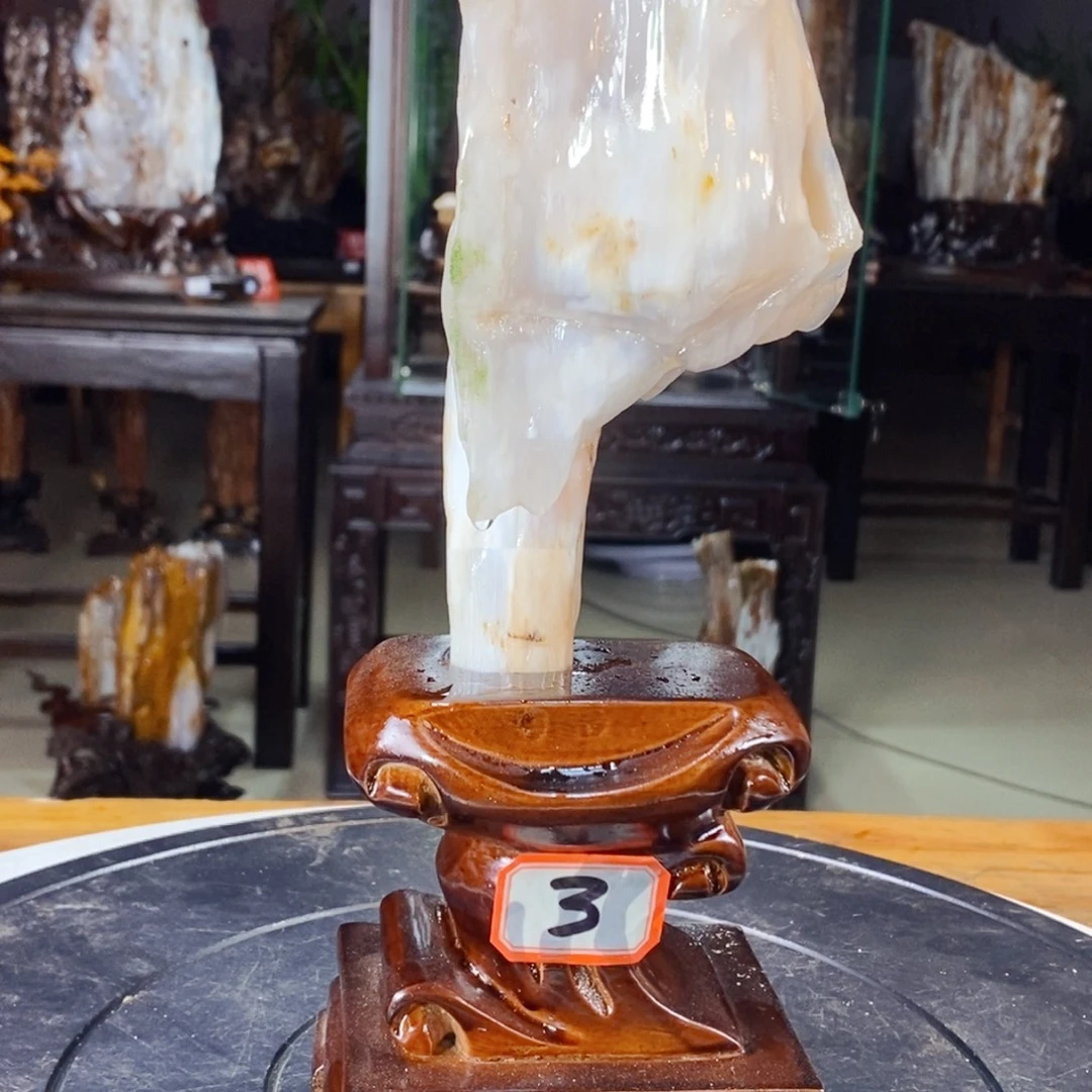 硅化玉未镶嵌珠宝奇石