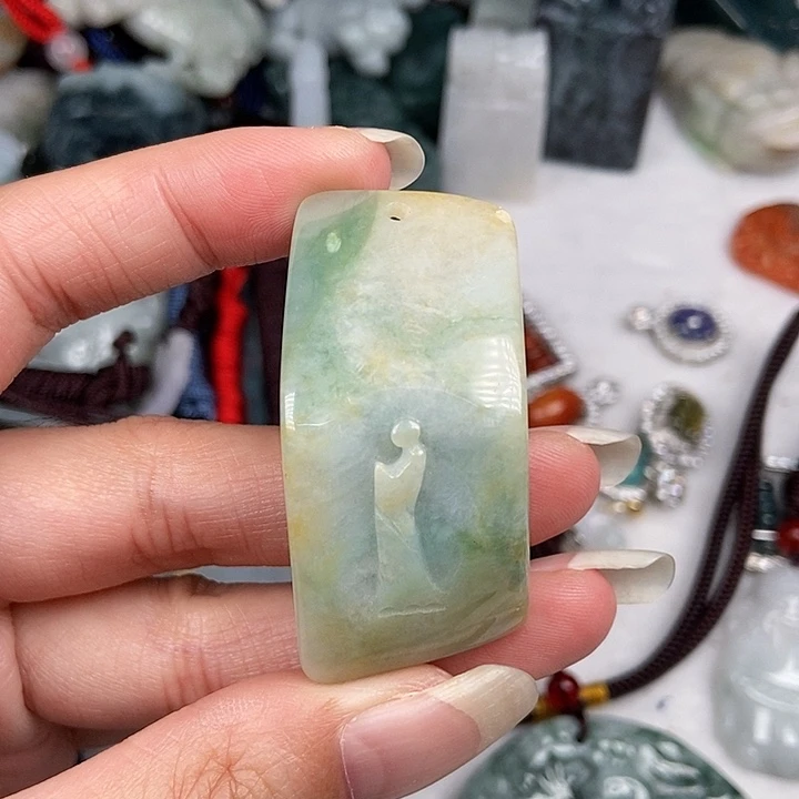 颈饰未镶嵌翡翠翡翠