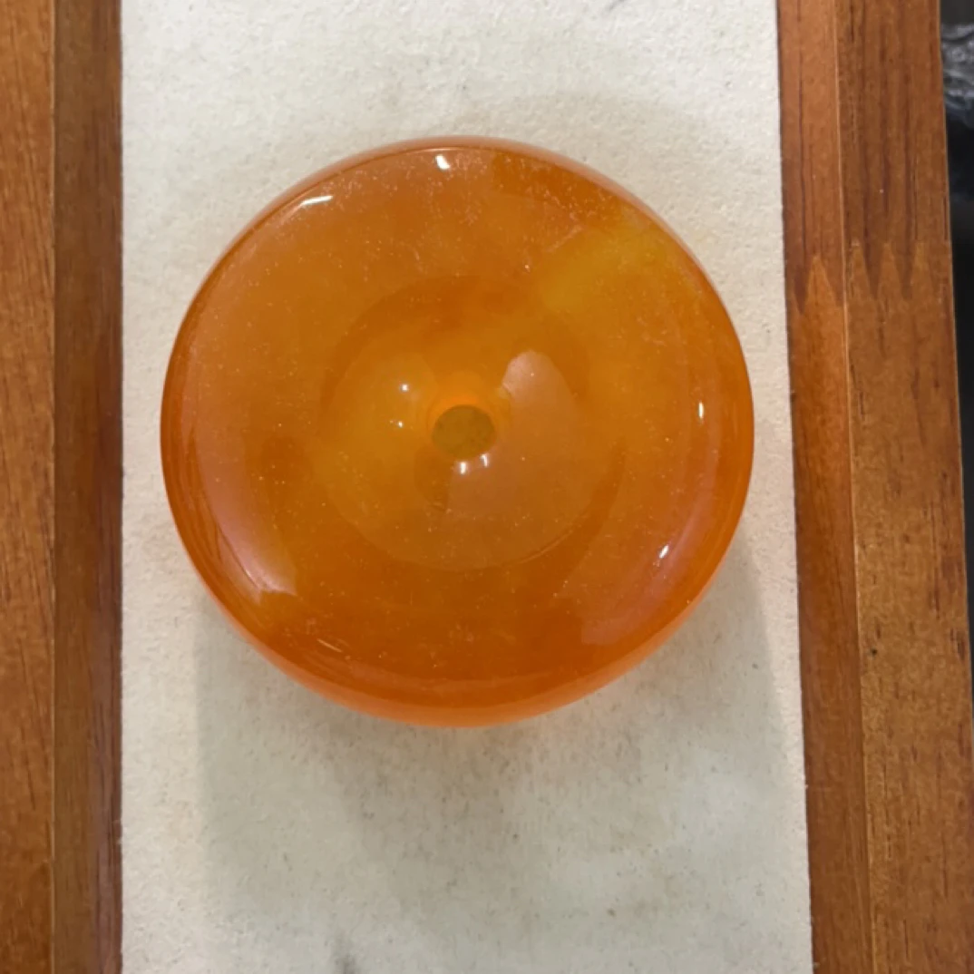 330  鸡冠黄平安扣吊坠