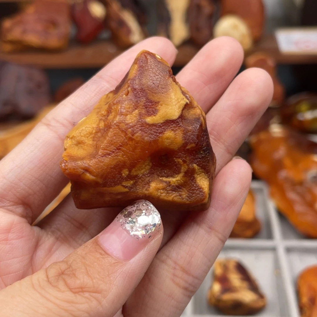 未镶嵌蜜蜡珠宝奇石