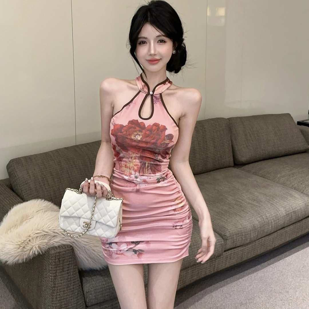 性感纯欲收腰紧身无袖气质旗袍式粉色国风吊带短款包臀连衣裙女款