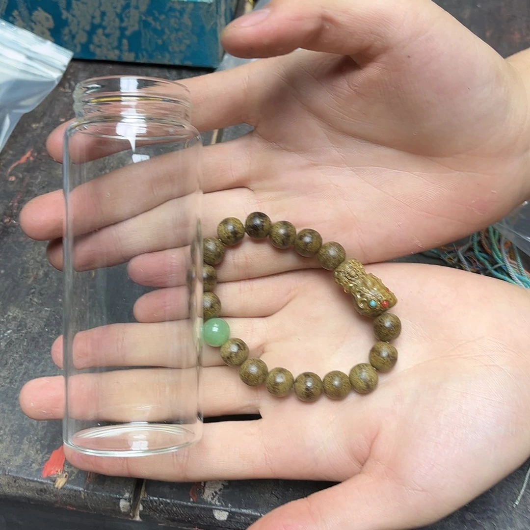 大叶紫檀（黑酸枝木类）