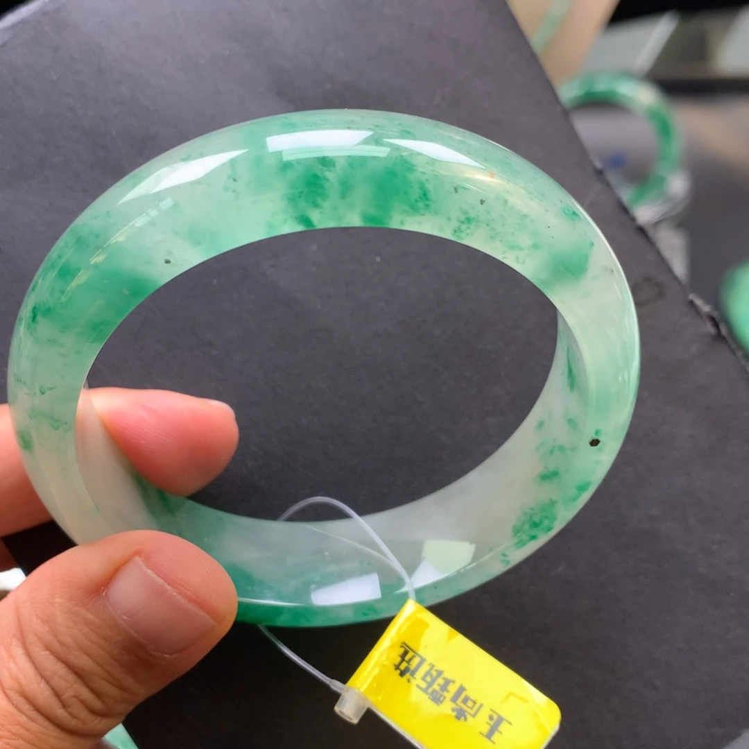 石英质玉手镯未镶嵌21号