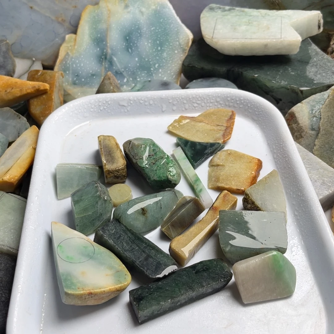 翡翠未镶嵌颈饰纯天然缅甸翡翠A货