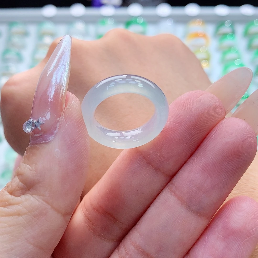 翡翠戒指未镶嵌释**～10号