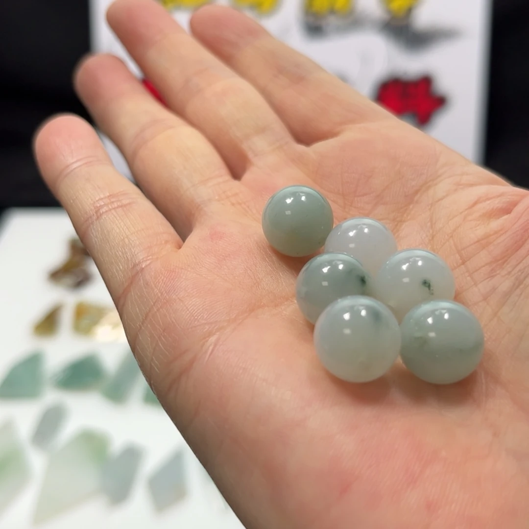 定制翡翠未镶嵌翡翠飘花珠子，1.2尺寸