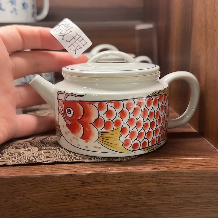 釉下手绘茶具微瑕