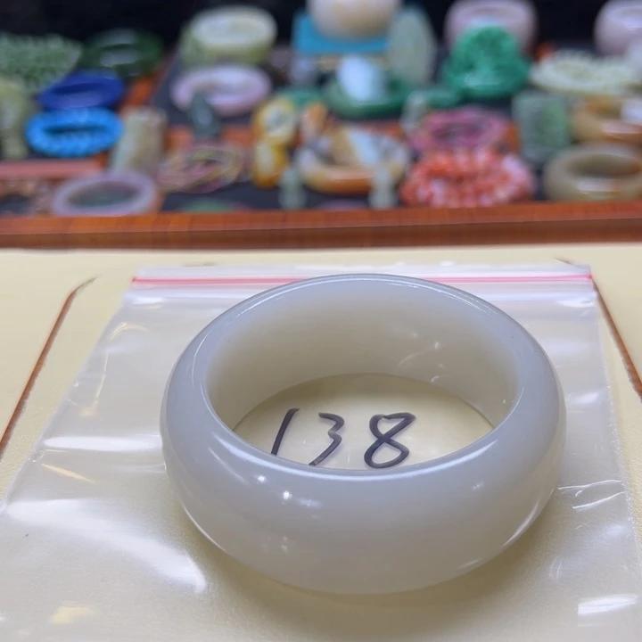 未镶嵌手镯石英岩玉用****9138