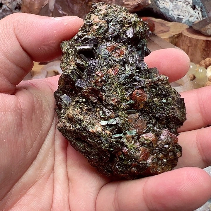 儒***生未镶嵌珠宝半成品水晶