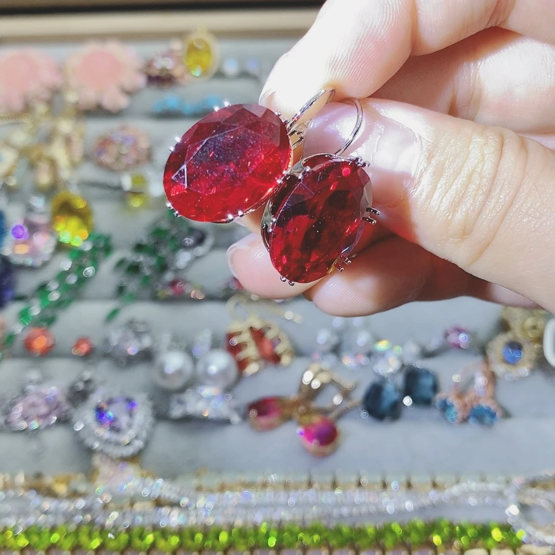 【闪购商品】银S925镶嵌耳饰托帕石