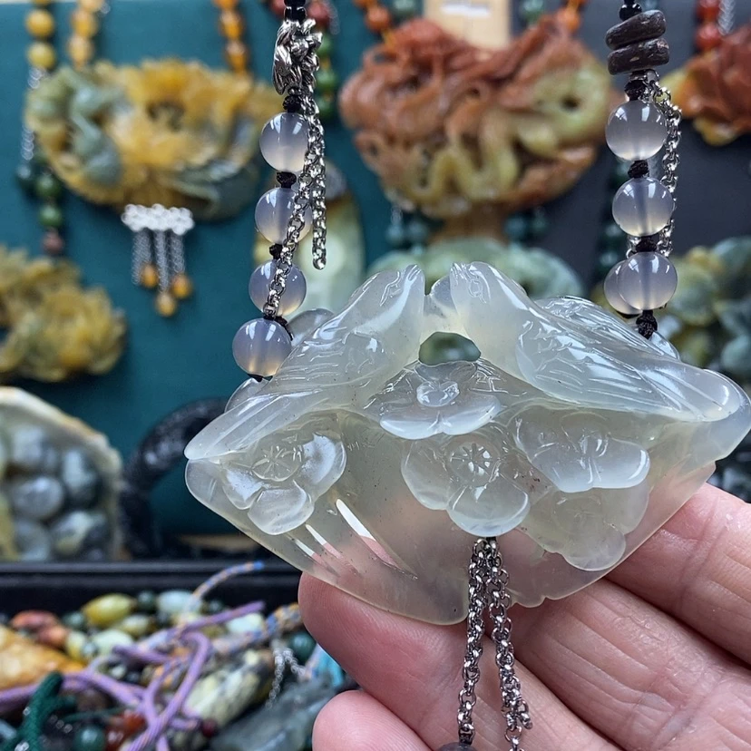 【闪购商品】蛇纹石玉未镶嵌吊坠