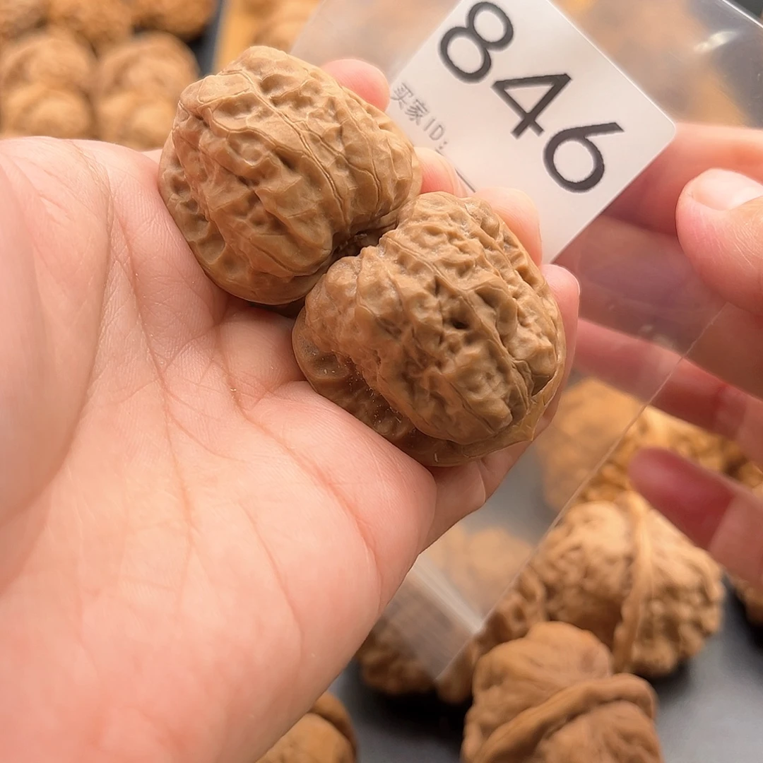 把件桃核蛙蛙福利34
