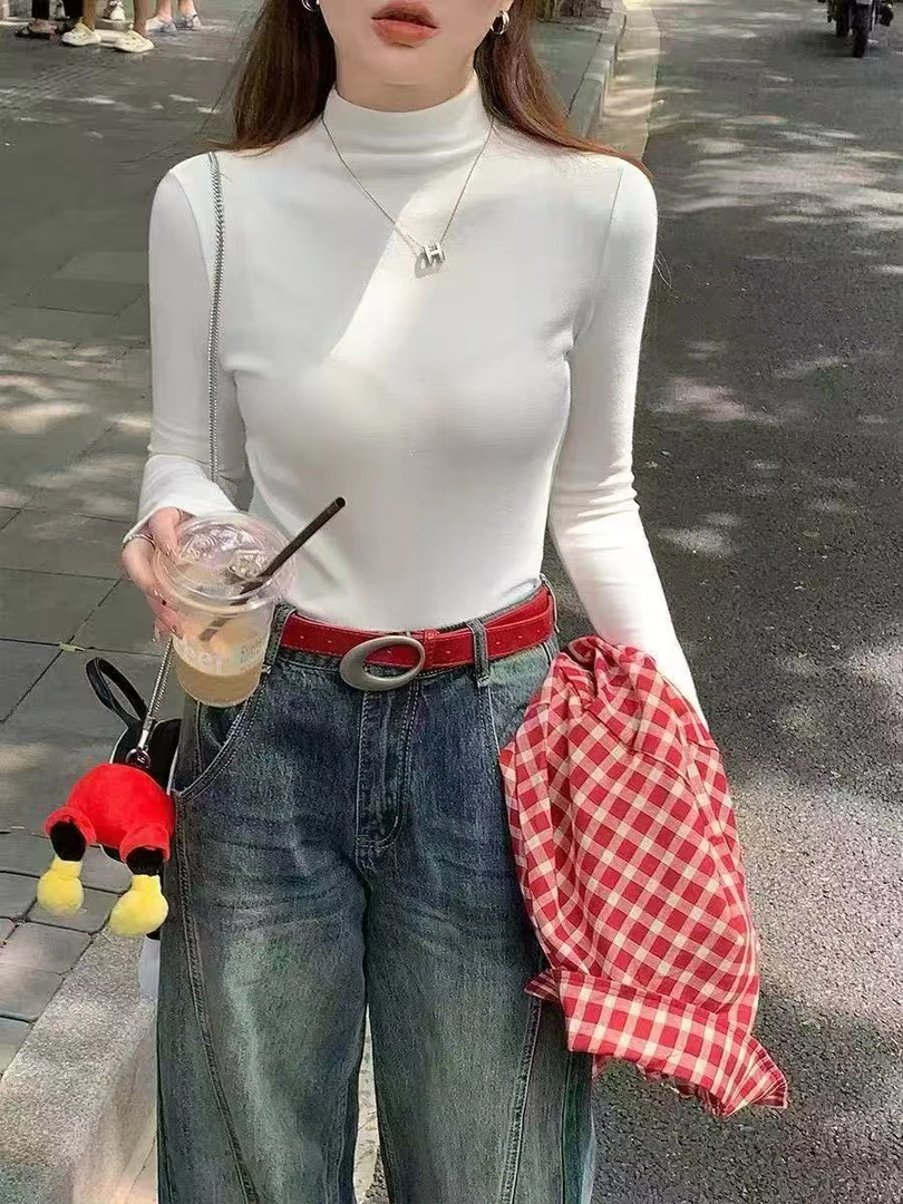 2025024新款女士简单打底