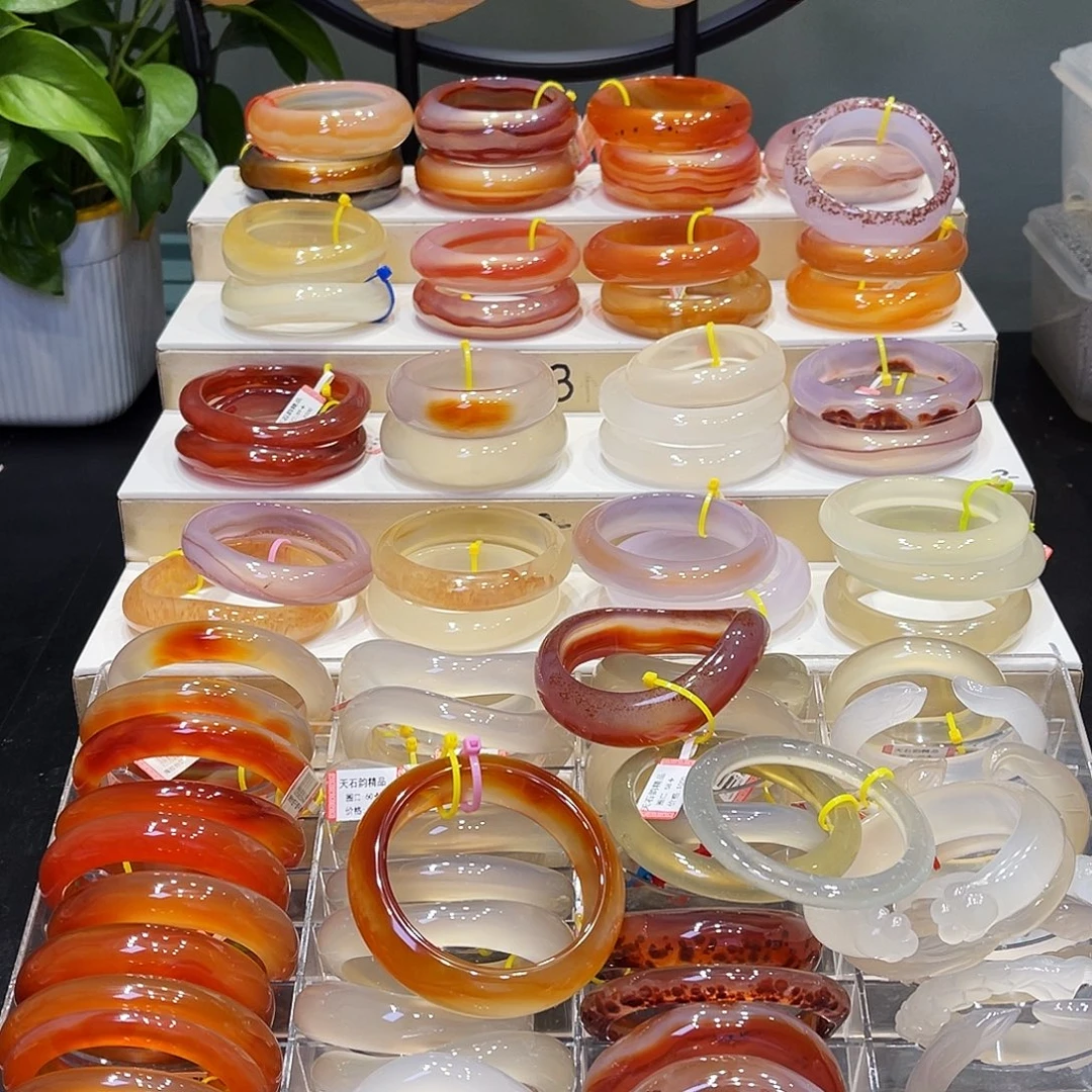 玛瑙/玉髓未镶嵌手镯